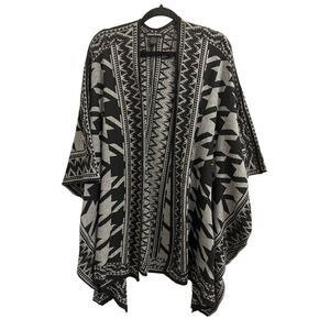 Jealous Tomato houndstooth / Aztec sweater Poncho One size fits all